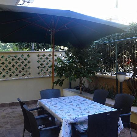 Appartamento In Via Calvi Лідо-ді-Остія Екстер'єр фото