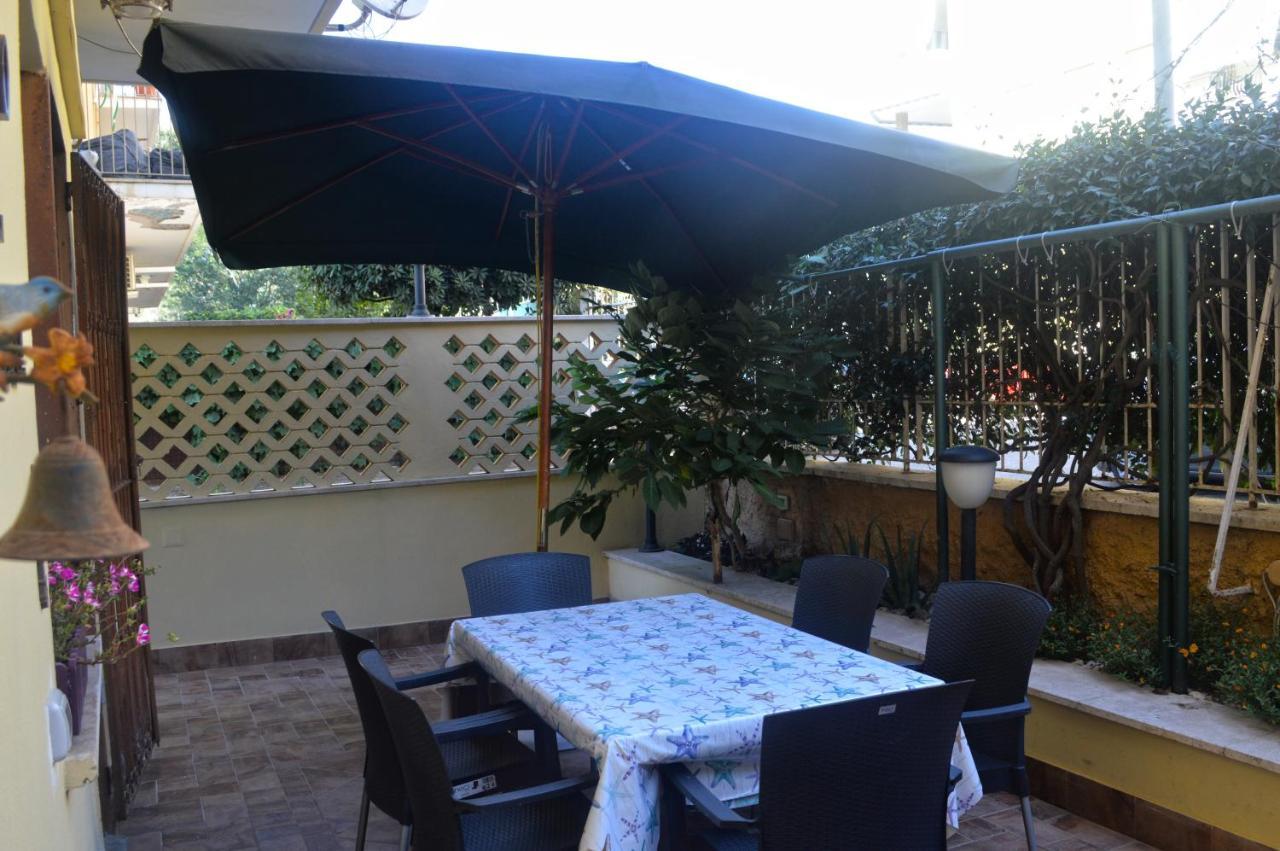 Appartamento In Via Calvi Лідо-ді-Остія Екстер'єр фото